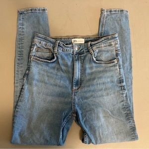 ZARA Jeans size 8